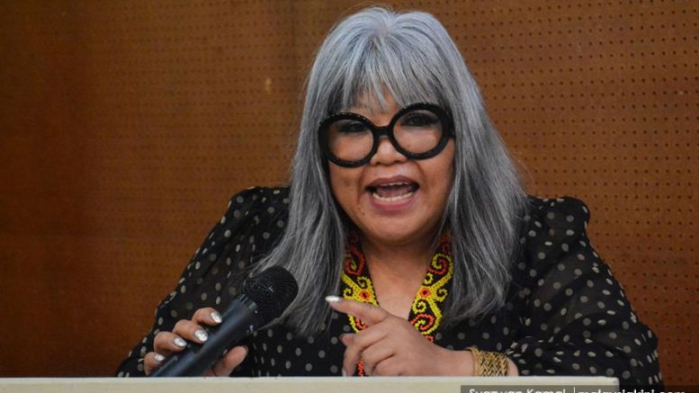 Siti Kasim persoal kenyataan menteri agama dalam bahasa 